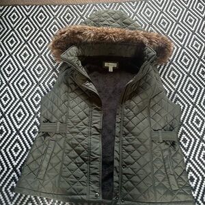 Dressbarn XL Green, Sleeveless, Puffer Jacket with Hood